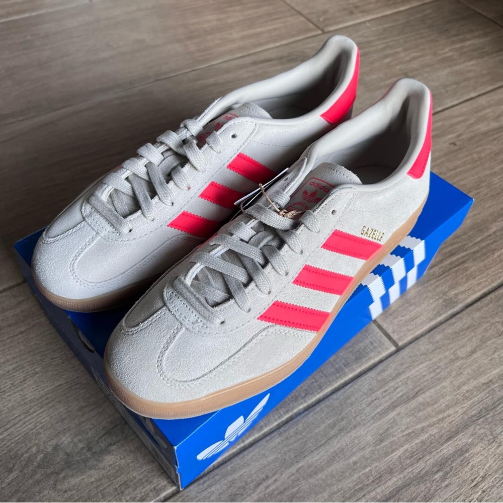 Adidas Men's Gray and Pink Sneakers